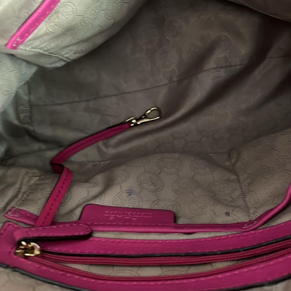 Authentic MK Bright Pink Purse - Picture 7 of 7
